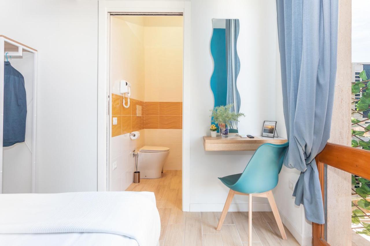 Domus Laetitiae Rooms & Apartments Quartu SantʼElena Zewnętrze zdjęcie