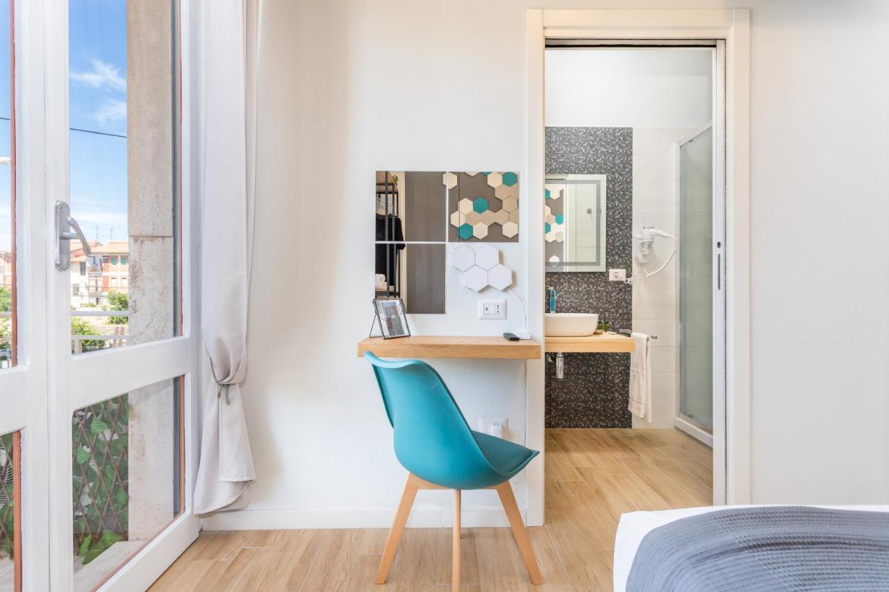 Domus Laetitiae Rooms & Apartments Quartu SantʼElena Zewnętrze zdjęcie