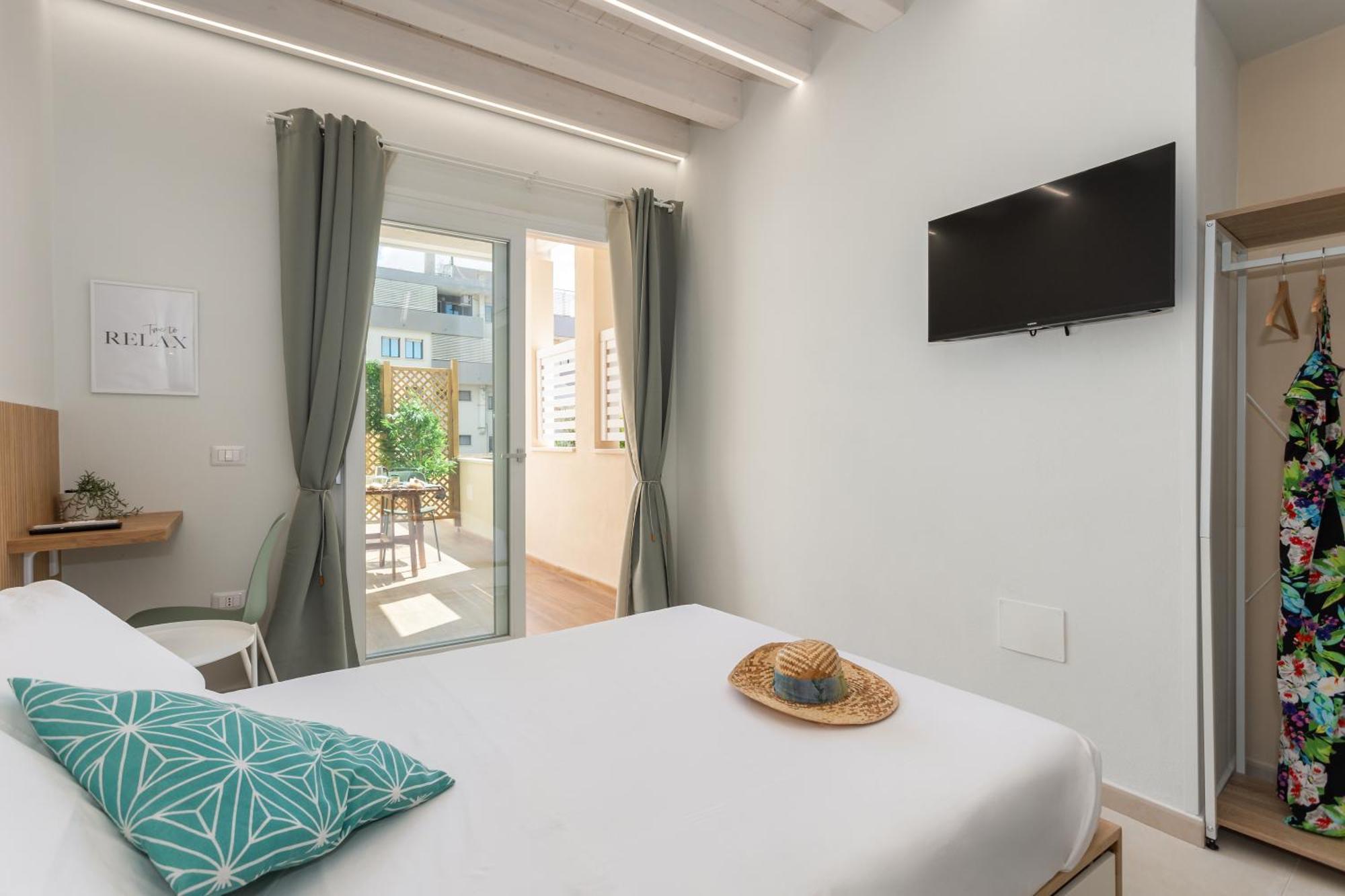 Domus Laetitiae Rooms & Apartments Quartu SantʼElena Zewnętrze zdjęcie